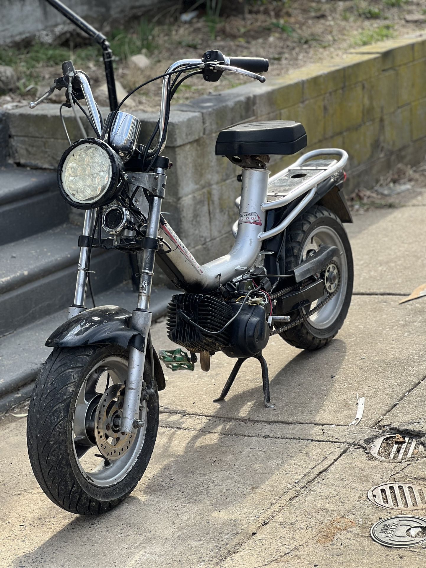 Tomos Arrow Moped