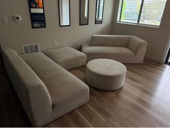 Pearl couch’s