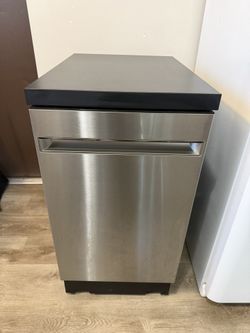 GE Portable Dishwasher - Never Used