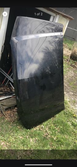 99-06 silverado black hood