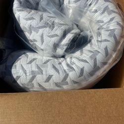 Nectar Premier Hybrid Queen Mattress - New in Box