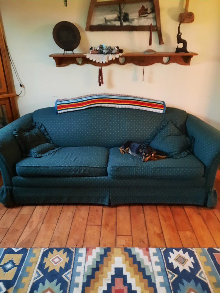 Sofa Bed.queen Size Head https://offerup.com/redirect/?o=QWRqdXN0YWJsZS5ubw== Longer Need.$50