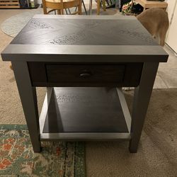 Nightstand / Side table