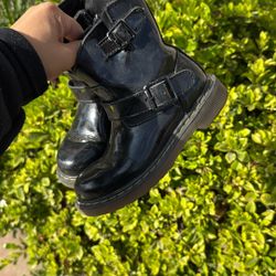 Kids Dr Martens