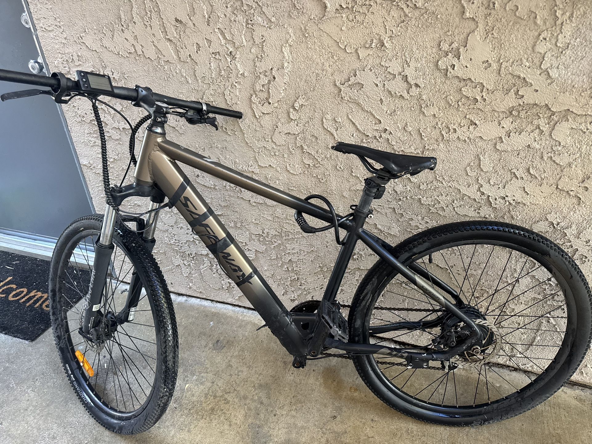 Save Way Mountain Bike