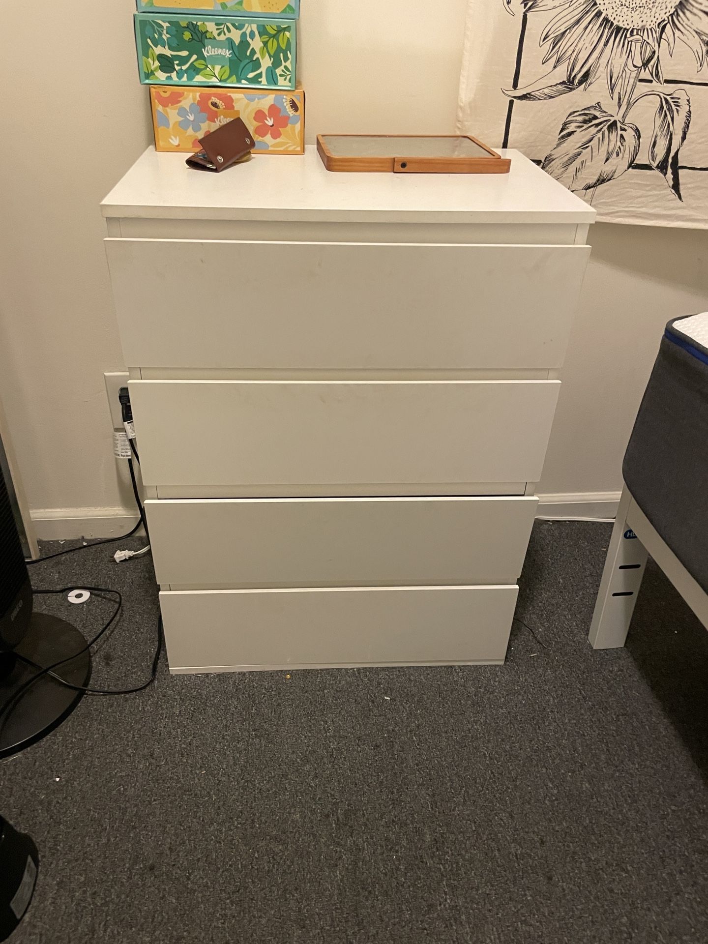 Free Dresser