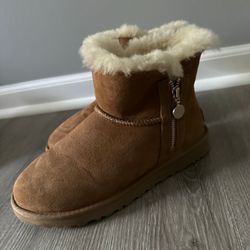 UGG Woman Boots