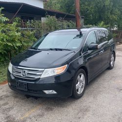 2011 Honda Odyssey Touring 