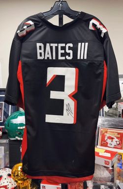 Jessie bates signed jersey