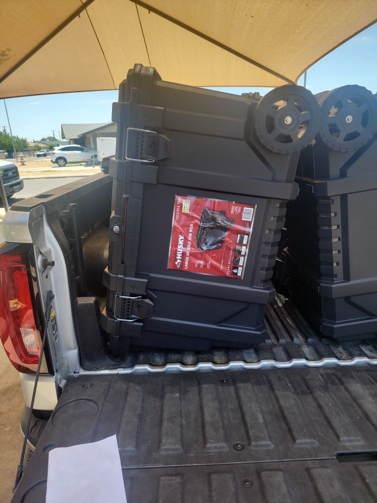 Husky
37 in. Tool Job Box