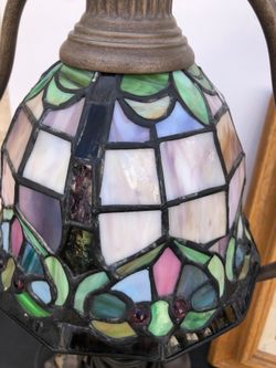 Tiffany-style Mini table lamp
