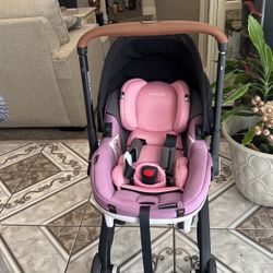 Eveflo Car seat/Stroller Combo ! 