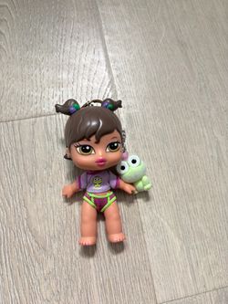 baby jasmine Bratz doll keychain