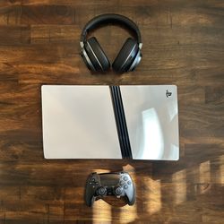 Sony PlayStation 5 2TB Bundle w/ DualSense Edge Controller + Turtle Beach Stealth Pro Headset 