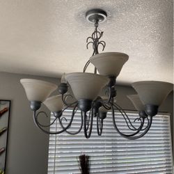 Hanging light chandelier 
