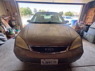 2005 ford focus zx4
