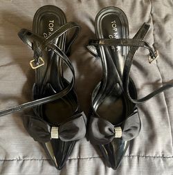 Black Patent Pointed-Toe Heels with Bow