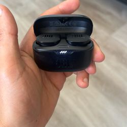 JBL Tune Buds - Wireless Earbuds