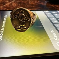 DISNEY GOLD RING 