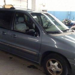 2000 Ford Windstar