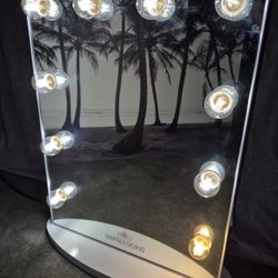 Impressions Hollywood Glow Vanity Mirror