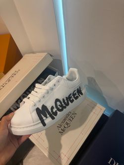 Mcqueens white