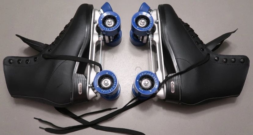 Chicago Skates Men's Classic Roller Skates