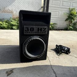 12" Kicker Q series 1,000 Ohms, 1,000 Watts, Competition  Double Board Box