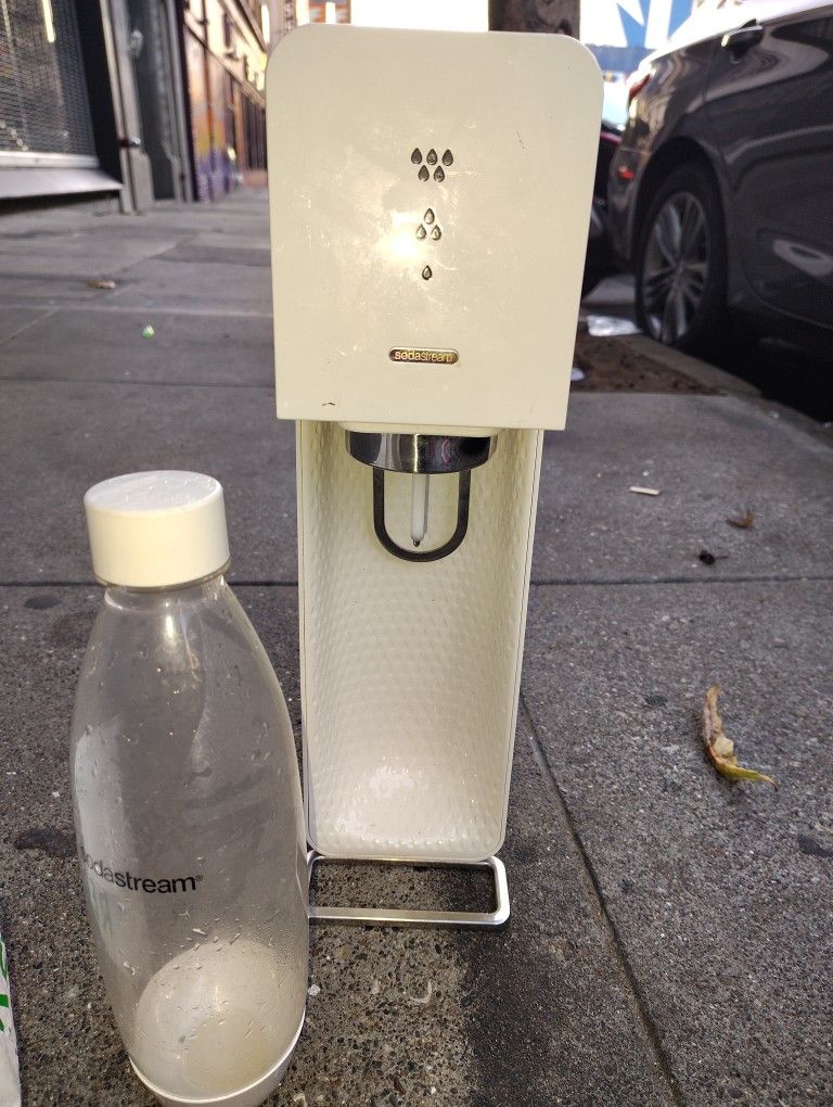 Soda Stream Soda Machine