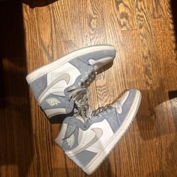 Hyper Royal Jordan 1