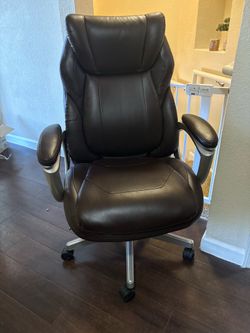Computer chair