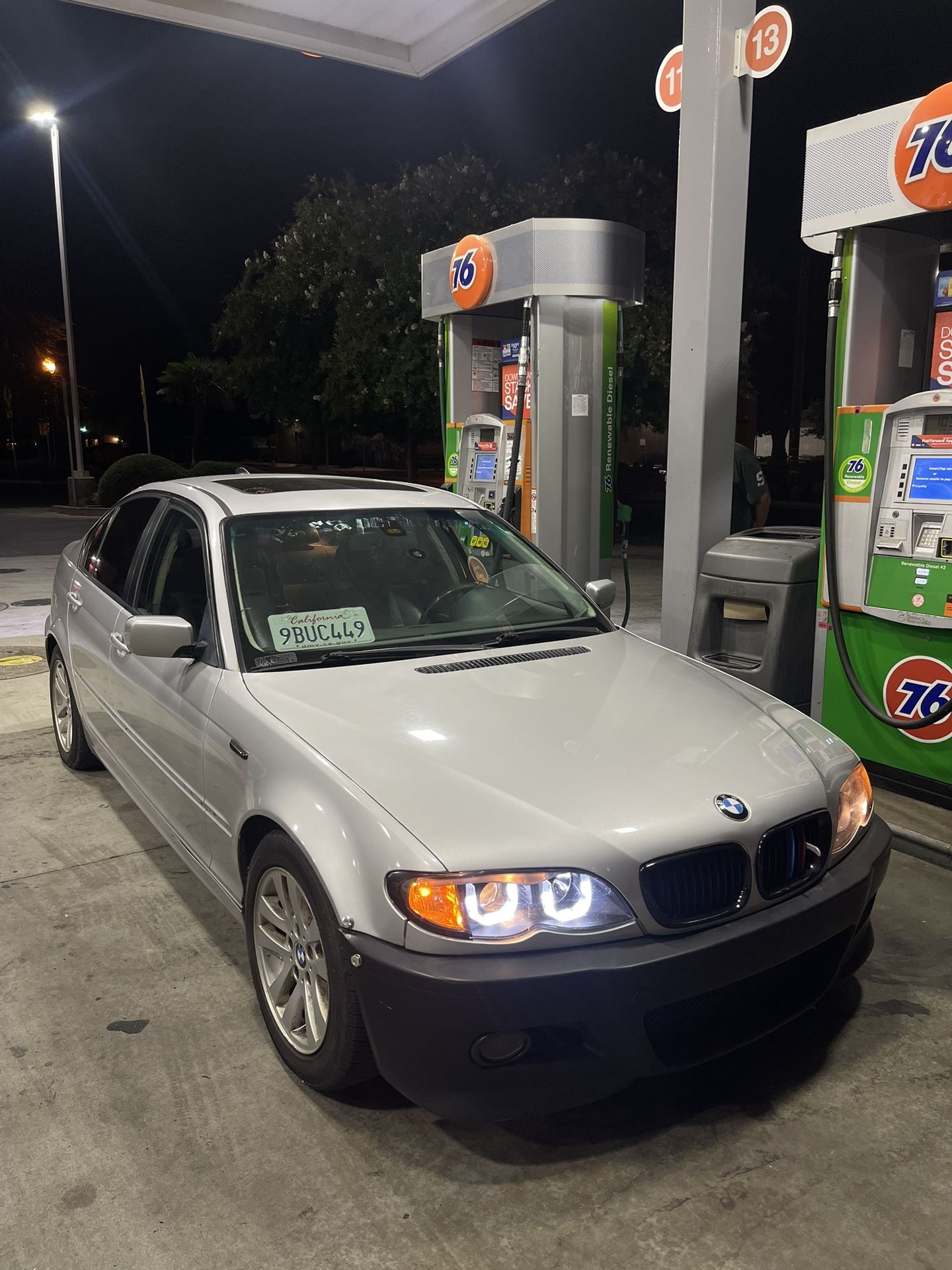 2005 BMW 325i