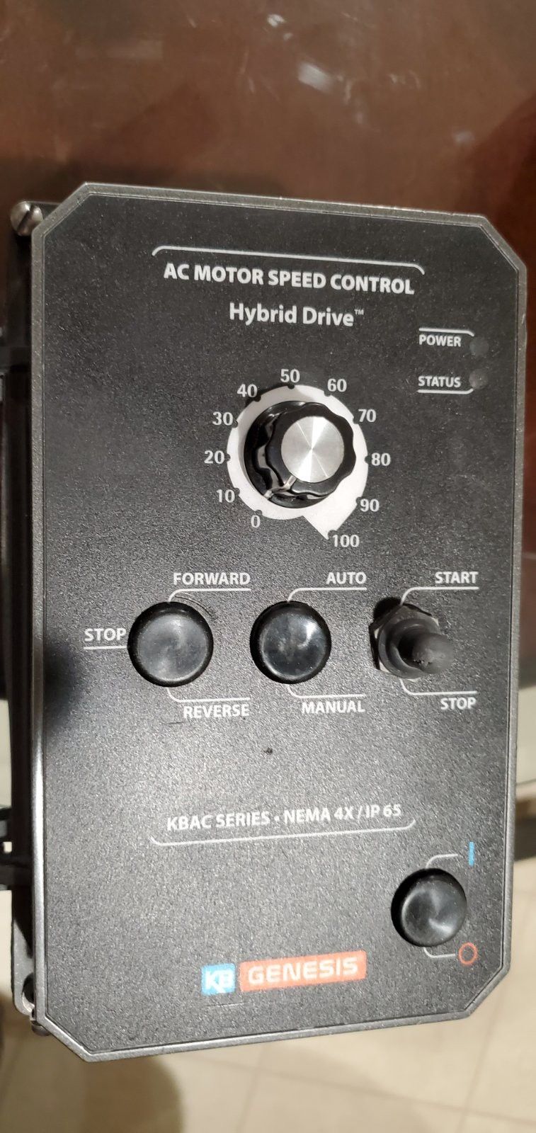 KB Electronics KBAC-24D 9987 1 Hp, VFD, N4X Motor Control - Gray Very very good condition like new