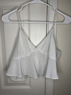 Flowy White Tank ☁️