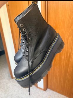 1450 Pascal Doc Martens