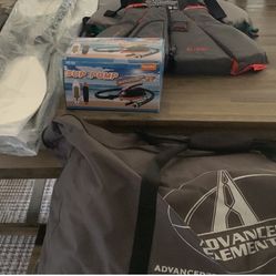 15FT inflatable kayak w paddles, pump, life vests - Brand New - Pompano Beach - motivated to sell