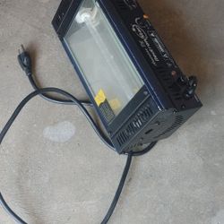 American DJ Neutron Star Strobe Light