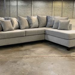 Grey Thick Fabric Sectional 🛋 