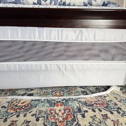 Bed guard rail for kids