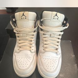 White And Black Jordan One Trainers 