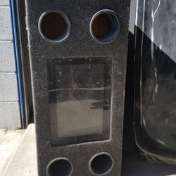 Speaker box for 12" speakers