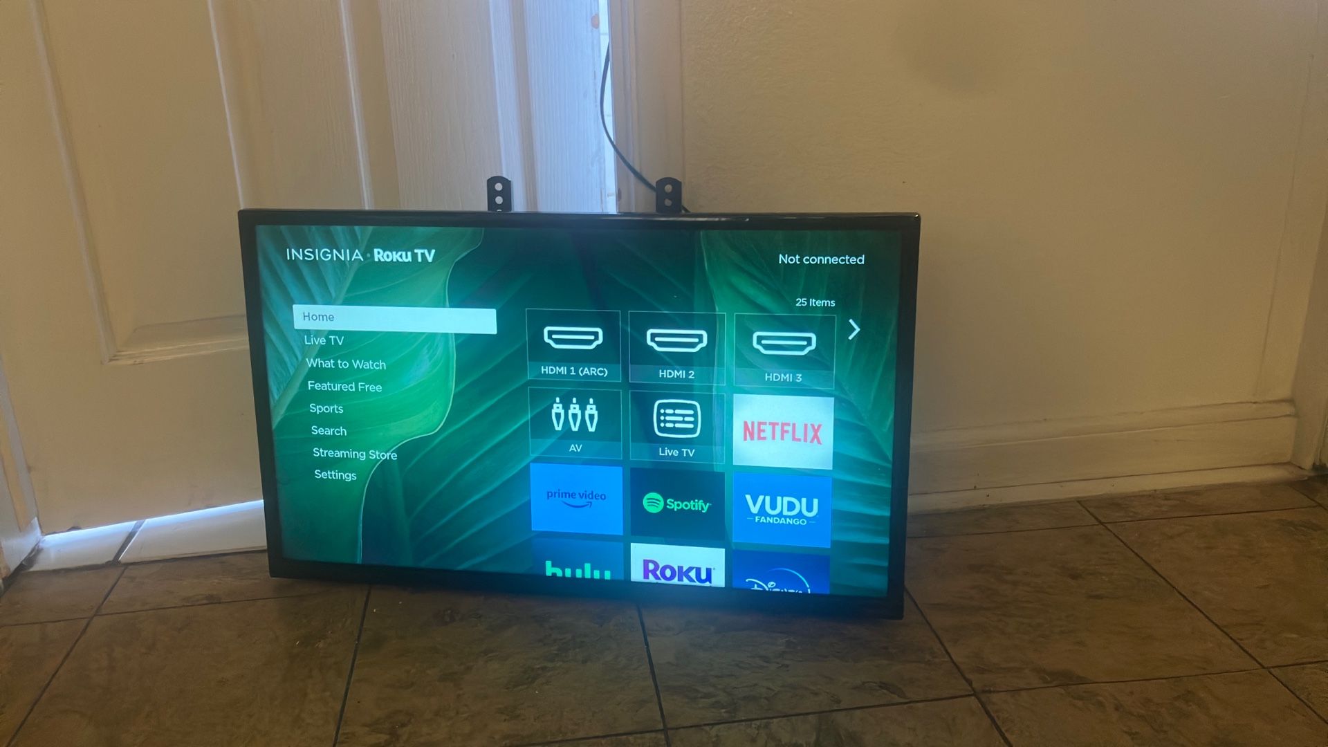 Insignia Roku smart TV