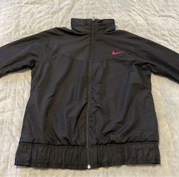 Nike pink and black wind jacket