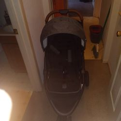 Graco Jogging Stroller Brand New 
