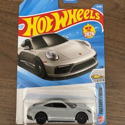 Brand New Unopened Hot Wheels Diecast Car Collectible Gray Porsche 911 Carrera T