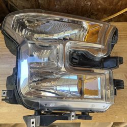 15’-17’ Ford F-150 Headlight