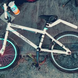 Hyper Bike Co. 20" BMX Bike