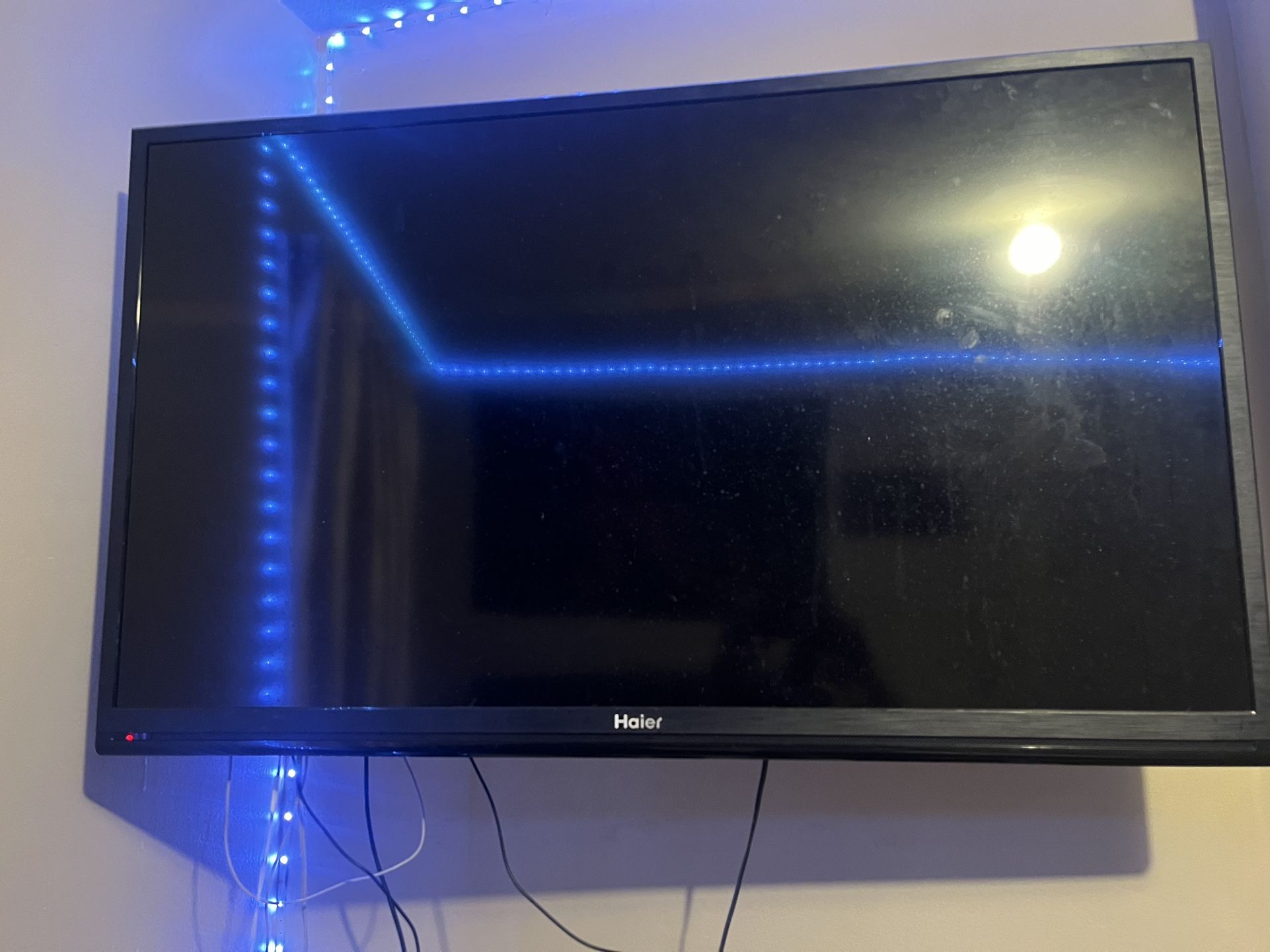 55 Inch Haier Tv Comes With Roku Stick Brand New