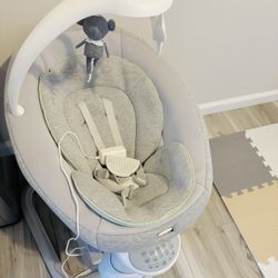 Graco Soothe May Way Removable Rocker 