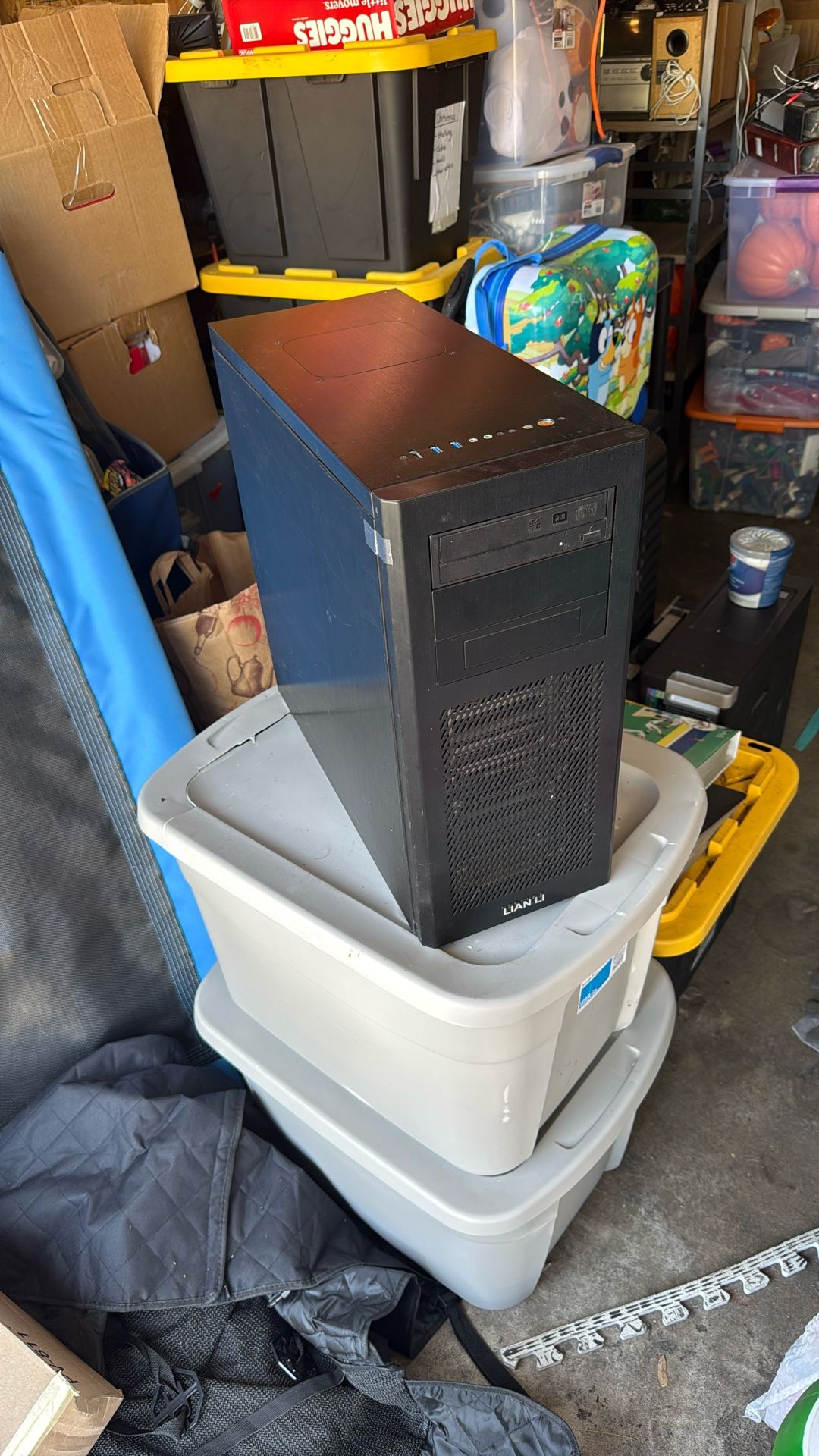 Retro Lian Li PC-9F Full Tower Case